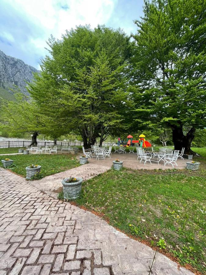 Bujtine-Restorant Rilindja Valbone Otel Dış mekan fotoğraf
